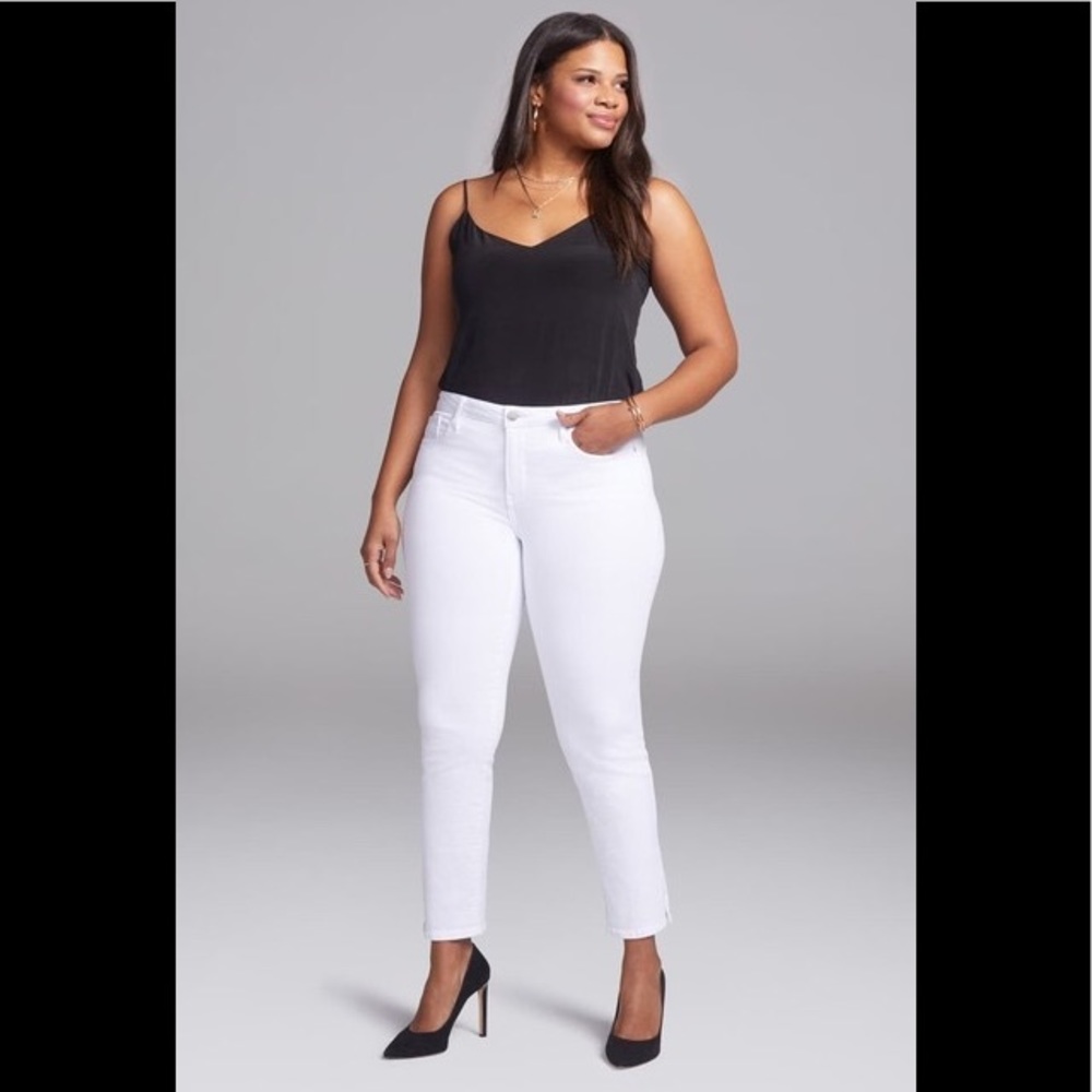 Curves 360 by NYDJ Slim Straight Leg Ankle Jeans